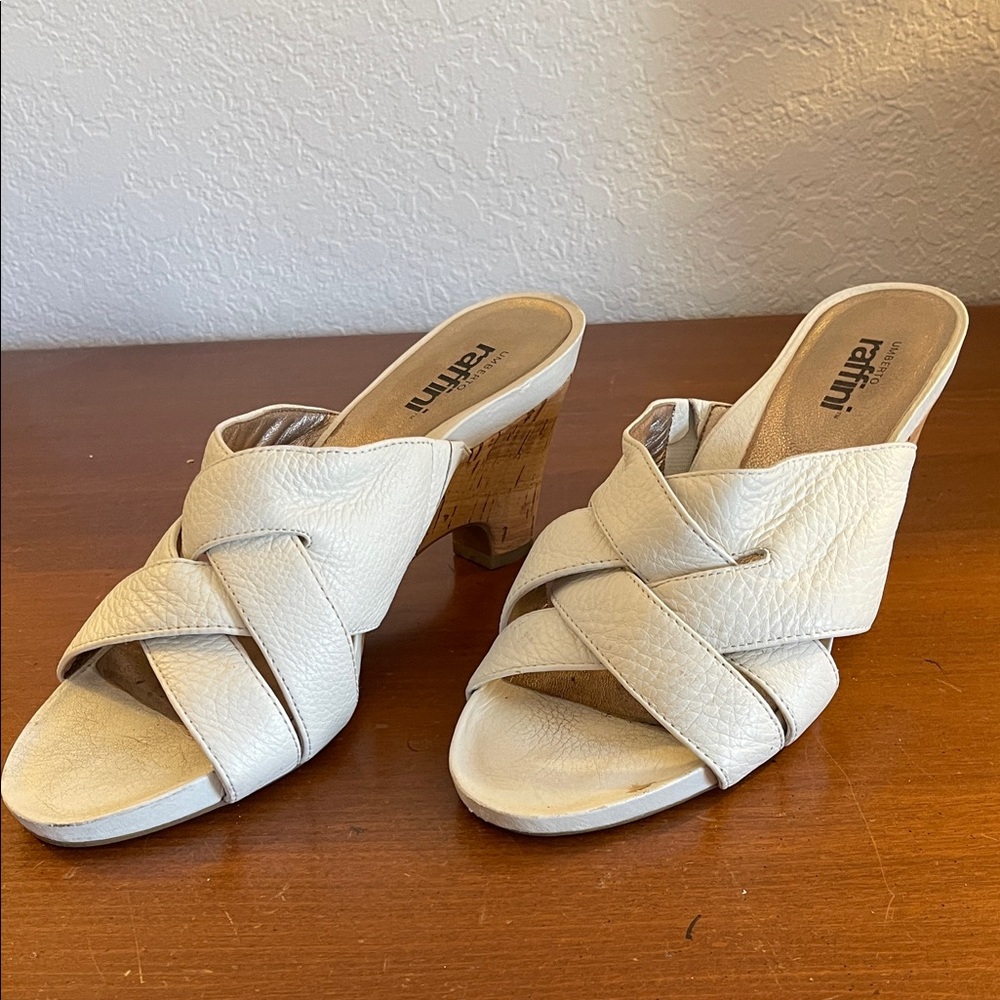 Umberto Raffini Cream Leather Crisscross Mules